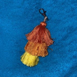 keychain pom pom